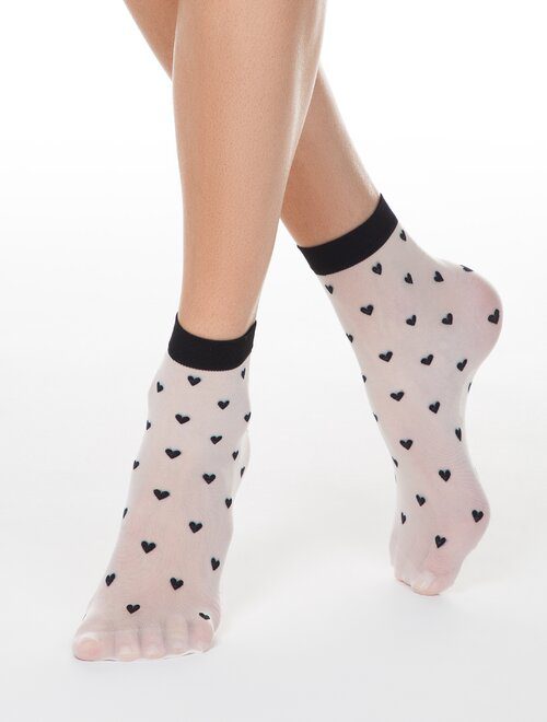 Sosete Conte Elegant Lycra Ecru Inimioare Negre 20 Den Transparente Dama