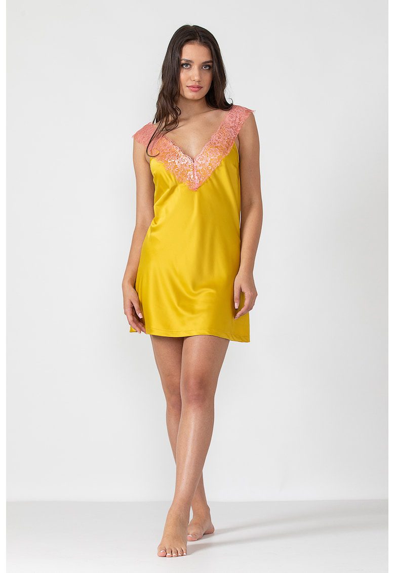 Camasa de noapte negliieu decolteu V dantela perla poliester sustenabil galben-roz